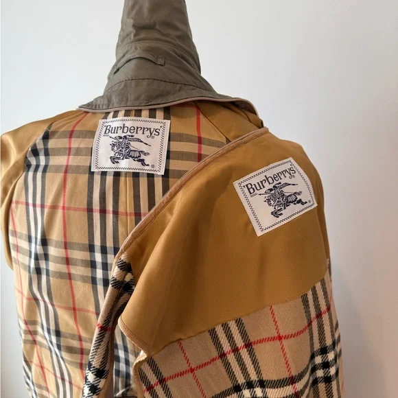 Burberry Olive Double-Breasted Trench Coat - Picture 15 of 16